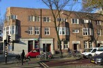 Een deel van de gevel aan het Valeriusplein met links de Cornelis Krusemanstraat
<br/>
Gert-Jan Lobbes, 2016